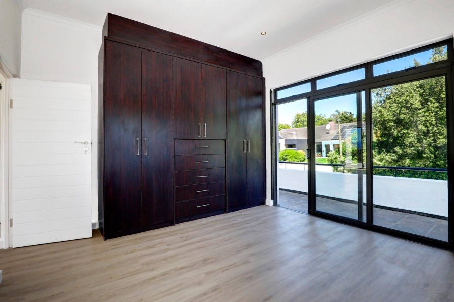 5 Bedroom Property for Sale in Welgemoed Western Cape